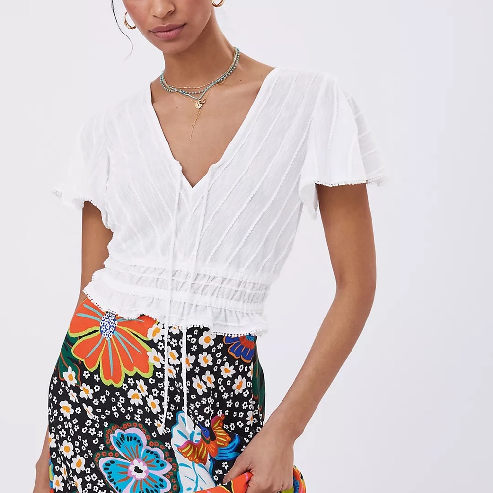 Anthropologie White Flounced-Sleeve Cropped Blouse